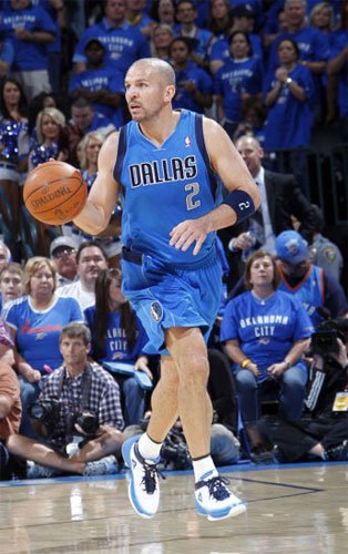 更强调了他 更强调了他