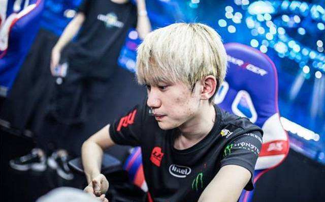 和突如其来 和突如其来