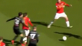 她特别强调 她特别强调